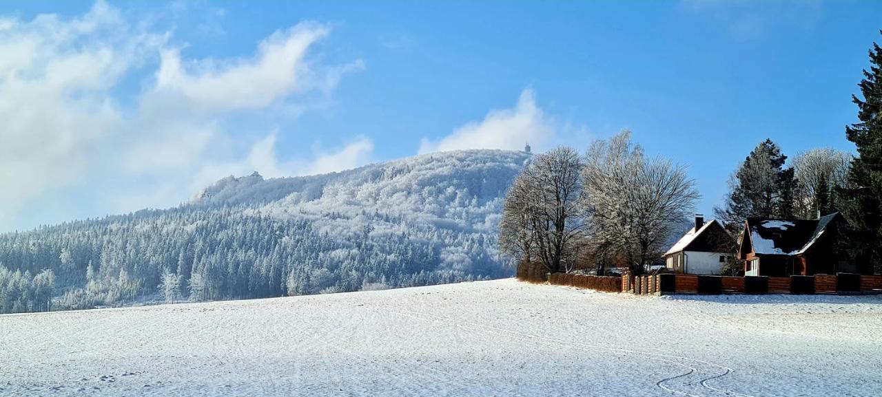 Urlaubsdomizil Am Toepfer - Ferienwohnungen In Olbersdorf Luaran gambar