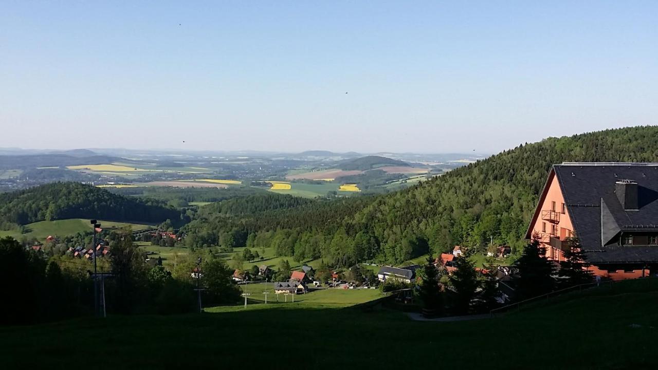 Urlaubsdomizil Am Toepfer - Ferienwohnungen In Olbersdorf Luaran gambar